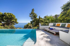 Contemporary Paradise with Stunning Sea Views